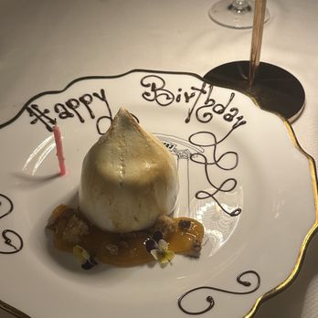 Delmonico's - Steakhouses Near Me - New York, New York