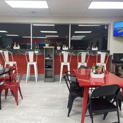 PHO Noodles & Sandwiches - Seating area
