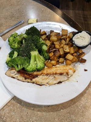 Big Louie's Bar and Grill by null