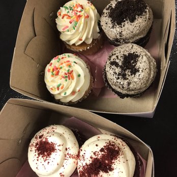 White Flower Cake Shoppe - Red velvet, vanilla, and cookies and creme! - Cupcakes Near Me - Solon, Ohio White Flower Cake Shoppe - Red velvet, vanilla, and cookies and creme! - Cupcakes Near Me - Solon, Ohio