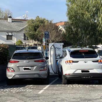 South Pasadena Public Parking - EV stations - Parking Near Me - South Pasadena, California South Pasadena Public Parking - EV stations - Parking Near Me - South Pasadena, California