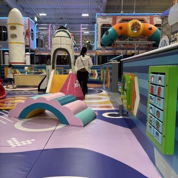 Kidztopia - Indoor Playcenter Near Me - Boston, Massachusetts
