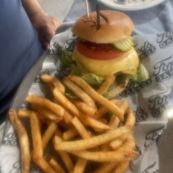 Ford's Garage St. Augustine - Burger - Burgers Near Me - St. Augustine, Florida Ford's Garage St. Augustine - Burger - Burgers Near Me - St. Augustine, Florida