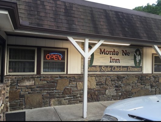 Monte Ne Inn Chicken by null