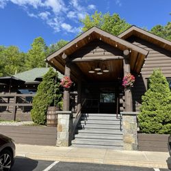 The Garrison Restaurant and Bar - Entrance