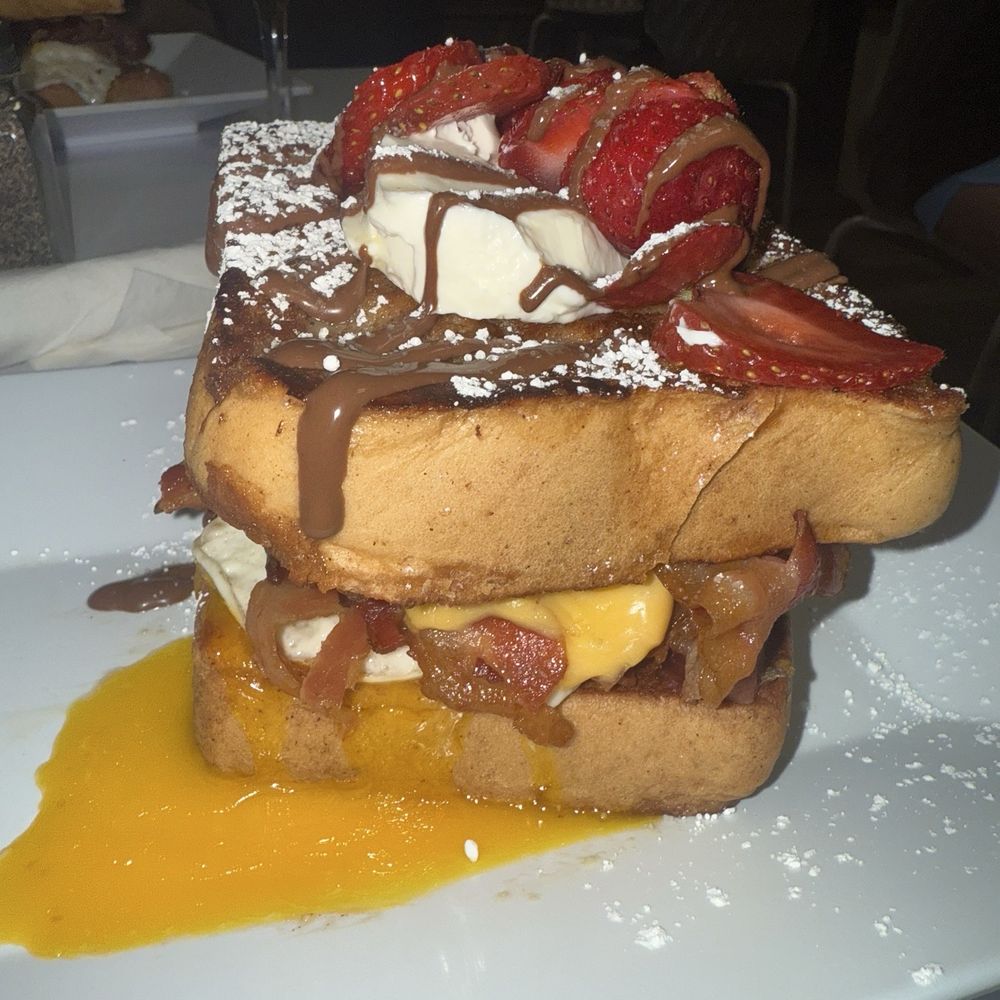 Pannes - The mess French toast - Breakfast & Brunch Near Me - San Juan, Puerto Rico Pannes - The mess French toast - Breakfast & Brunch Near Me - San Juan, Puerto Rico