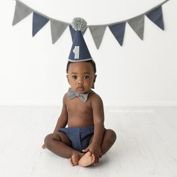 Maxine Evans Photography - Ezra one year old shots were much fun with Maxine Evans as his photographer! - Session Photography Near Me - Naples, Florida Maxine Evans Photography - Ezra one year old shots were much fun with Maxine Evans as his photographer! - Session Photography Near Me - Naples, Florida