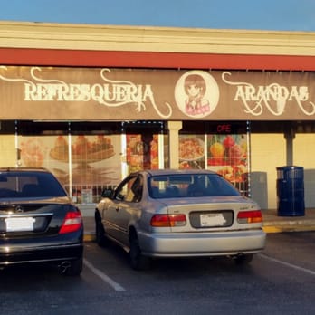 Refresqueria Arandas - Storefront at sunset - Desserts Near Me - Houston, Texas