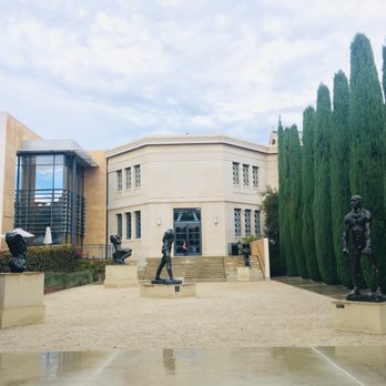 Rodin Sculpture Garden - FRONT: LEFT- L'Homme qui tombe; RIGHT- Jean d'Aire, étude de nu. CENTER: L'Homme qui Marche. BACK LEFT: Cybele, grand modèle. - Museums Near Me - Stanford, California Rodin Sculpture Garden - FRONT: LEFT- L'Homme qui tombe; RIGHT- Jean d'Aire, étude de nu. CENTER: L'Homme qui Marche. BACK LEFT: Cybele, grand modèle. - Museums Near Me - Stanford, California