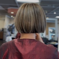 Humming Hair Boutique - Blunt cut with shadow roots (hair by Jenny)