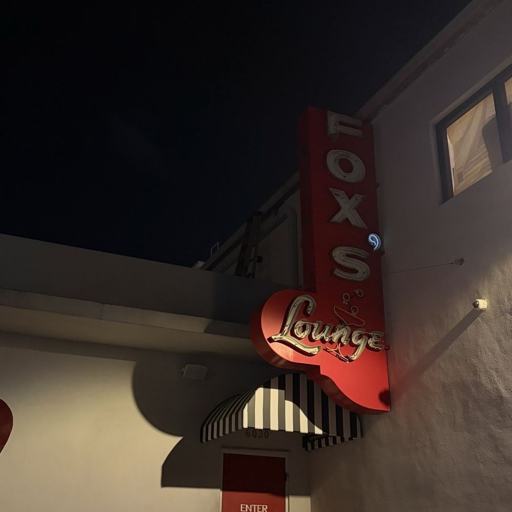 Fox’s Lounge - Door - Dive Bars Near Me - Miami, Florida