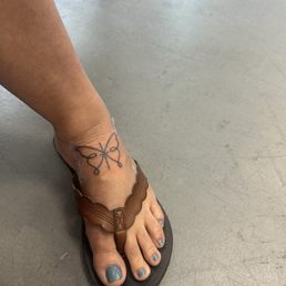Memorial tattoo for my Mother. TJ is awesome, exactly what I wanted