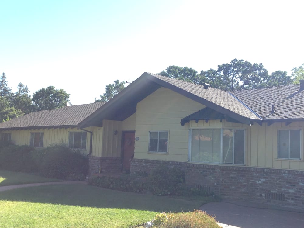 Slide of Noble H Brown Roofing & Gutters