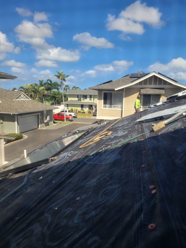 Slide of M & R Roofing