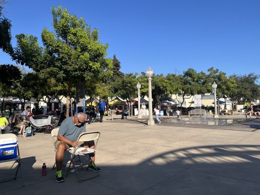 Fullerton Farmer's Market by null