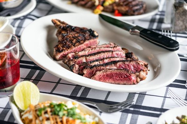 Gibsons Bar & Steakhouse by null