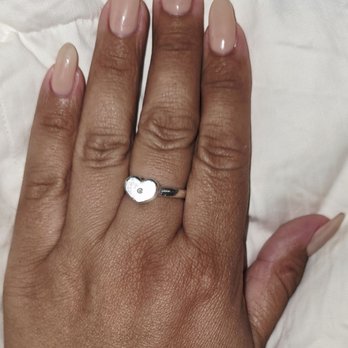 MM Nails & Spa - I love a very natural look. Beautiful clean job. - Nail Salons Near Me - Glendora, California MM Nails & Spa - I love a very natural look. Beautiful clean job. - Nail Salons Near Me - Glendora, California