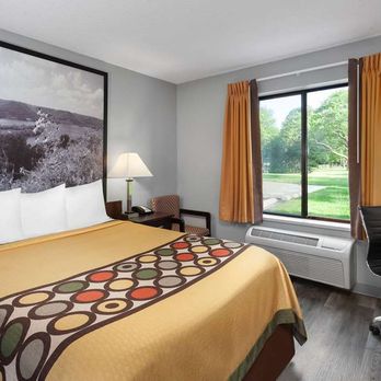 Super 8 by Wyndham Sun Prairie/Madison E - Guest room - Hotels Near Me - Sun Prairie, Wisconsin Super 8 by Wyndham Sun Prairie/Madison E - Guest room - Hotels Near Me - Sun Prairie, Wisconsin