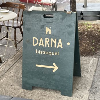 Darna Bistroquet - Sign - Bistros Near Me - Montreal, Quebec