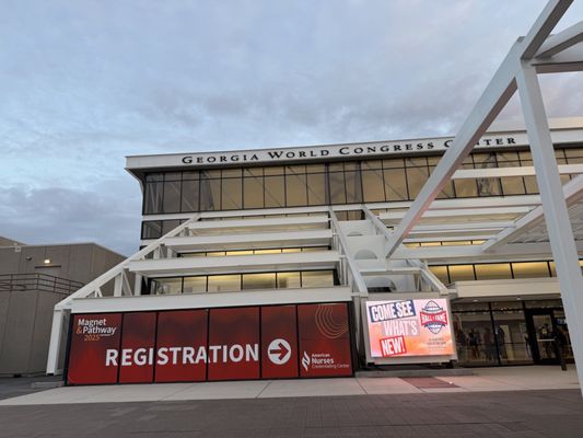 Georgia World Congress Center by null