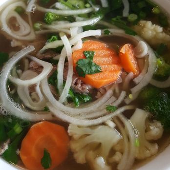 Pho Viet - Beef Pho with vegetables, PH7 - Vietnamese Near Me - Newington, Connecticut