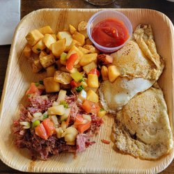 Hoomau A Mai Grille Luau