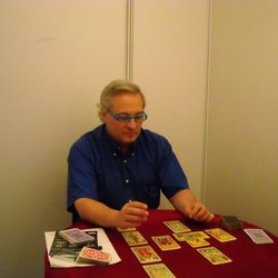 Antonio Brell - En el Foro Internacional de Ciencias Ocultas y Espirituales,  en Madrid.