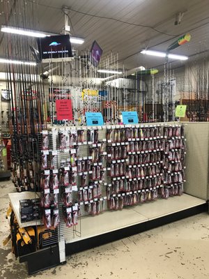 FISHERMEN’S FACTORY OUTLET - Updated May 2024 - 1803 18th St, Spirit