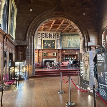 Highland Explorer Tours - Inside alnwick castle - Tours Near Me - Edinburgh, EDH Highland Explorer Tours - Inside alnwick castle - Tours Near Me - Edinburgh, EDH