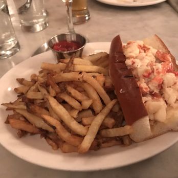 Neptune Oyster - Maine Lobster Roll Sandwich - Seafood Near Me - Boston, Massachusetts Neptune Oyster - Maine Lobster Roll Sandwich - Seafood Near Me - Boston, Massachusetts