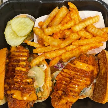 Dave's Hot Chicken - Combo #2 - Chicken Shop Near Me - Santa Rosa, California