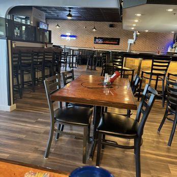 Satchmo's Bar & Grill - Interior - American Near Me - Chesterfield, Missouri