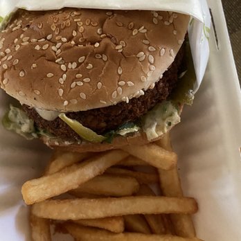 Tarme Mediterranean Grill - FALAFEL Burger - Mediterranean Near Me - Glendale, California