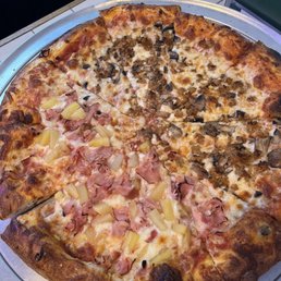 Half Hawaiian / Half Sausage & Mushroom Half Hawaiian / Half Sausage & Mushroom