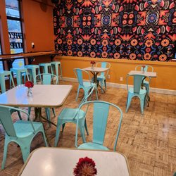 Barking Dog Roasters - Inside seating