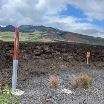 Lava Fields - Hiking Near Me - Kihei, Hawaii