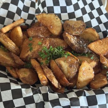 Backslope Brewing - House fries. - Breweries Near Me - Columbia Falls, Montana Backslope Brewing - House fries. - Breweries Near Me - Columbia Falls, Montana