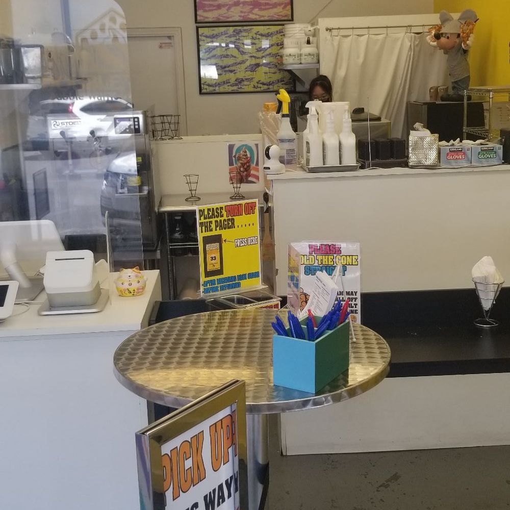 Double Three - Inside - Ice Cream & Frozen Yogurt Near Me - Honolulu, Hawaii Double Three - Inside - Ice Cream & Frozen Yogurt Near Me - Honolulu, Hawaii