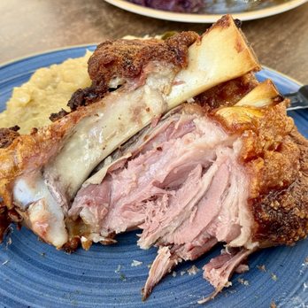 Restaurant Keule - Inside of the Schweinshaxe - German Near Me - Cologne, NW Restaurant Keule - Inside of the Schweinshaxe - German Near Me - Cologne, NW