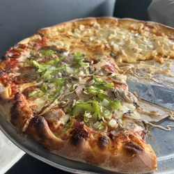 Brooklyn Pizza and Pasta - Lunch with the family, takeout to watch a game, or a slice of cheese on the go. This pizza rises to the occasion.