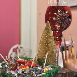 Elly Nails Spa - Thank-you goodies