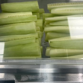 La Michoacana Premium - Cucumbers are turning brown what's going on with the place - Ice Cream & Frozen Yogurt Near Me - Lawndale, California