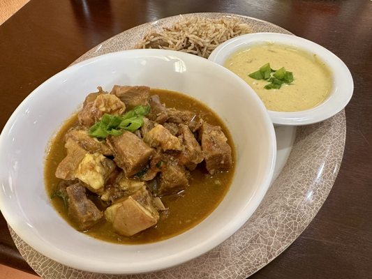 Foodateria Kenyan & Nigerian Kitchen by null