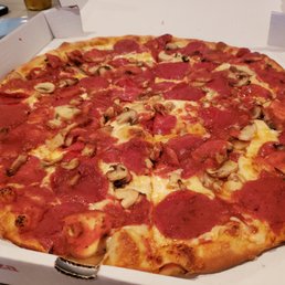 Pepperoni and mushroom. Because when you can only choose 2 toppings sometimes you freak out and pick the first two that come to mind. Pepperoni and mushroom. Because when you can only choose 2 toppings sometimes you freak out and pick the first two that come to mind.