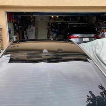 Auto Design Pro - Gloss black roof vinyl - Auto Detailing Near Me - Pittsburg, California
