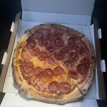 Bonta - Pepperoni, Mozzarella pizza - Cafes Near Me - Lincolnshire, Illinois Bonta - Pepperoni, Mozzarella pizza - Cafes Near Me - Lincolnshire, Illinois