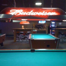 Legends Sports Bar - Coin op pool room 15 tables