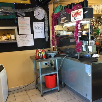 Sea Breeze Cafe - Inside the cafe - serving area. - Restaurants Near Me - Edithvale, VIC Sea Breeze Cafe - Inside the cafe - serving area. - Restaurants Near Me - Edithvale, VIC