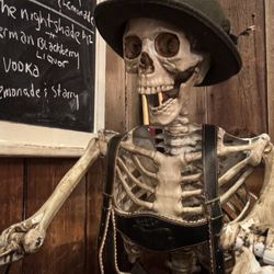 Heidelberg Inn - Halloween Decor (best conversationalist to have a meal next to.)