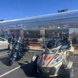 Penny's Diner - Fun day